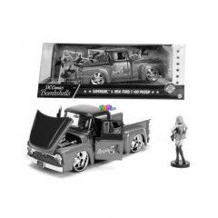 DC Comics - Bombshells Supergirl s 1956 Ford F-100 Pickup 1:24