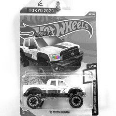 Hot Wheels - 10 Toyota Tundra kisaut, fehr