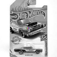 Hot Wheels - 68 Dodge Dart kisaut
