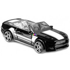 Hot Wheels Muscle Mania - 2015 Ford Mustang GT Convertible kisaut