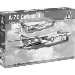 Italeri - A-7E Corsair II replgp makett, 1:72