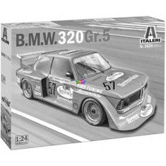 Italeri - BMW 320 Gr. 5 versenyautó makett, 1:24