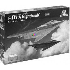 Italeri - F-117A Nighthawk repülő makett, 1:48