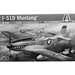 Italeri - F-51D Mustang repülőgép makett, 1:72
