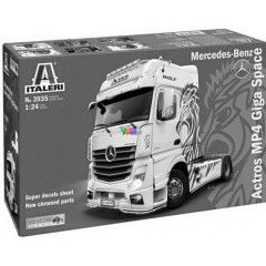 Italeri - MB Actros MP4 kamion makett, 1:24