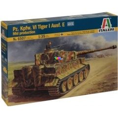 Italeri - Panzerkampfwagen VI harckocsi makett, 1:35