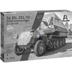 Italeri - Sd.Kfz. 251 /10 harci jrm makett, 1:72