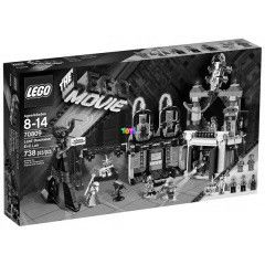 LEGO 70809 - Lord Biznisz rejtekhelye