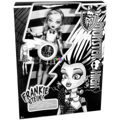 Monster High - Szrnyen leth - Frankie Stein