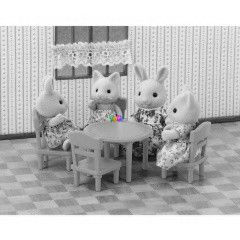 Sylvanian Families - Asztal s szk szett