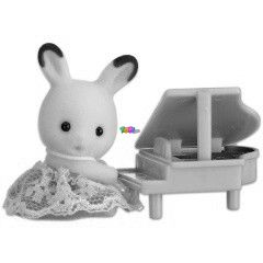Sylvanian Families - Utaz szett nyuszi zongorval