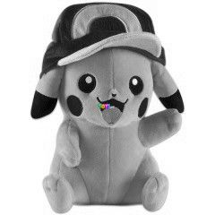 Tomy - Pokmon Pikachu plssfigura sapkval, 26 cm