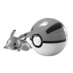 Tomy - Pokmon Pikachu Super Ball poklabdban